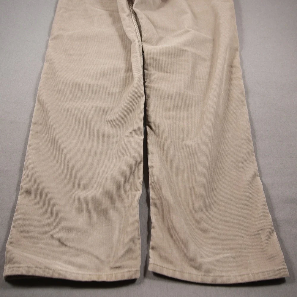 Vintage Y2K Levi's 559 Relaxed Straight Corduroy Men Pants 32x30 Baggy Tan